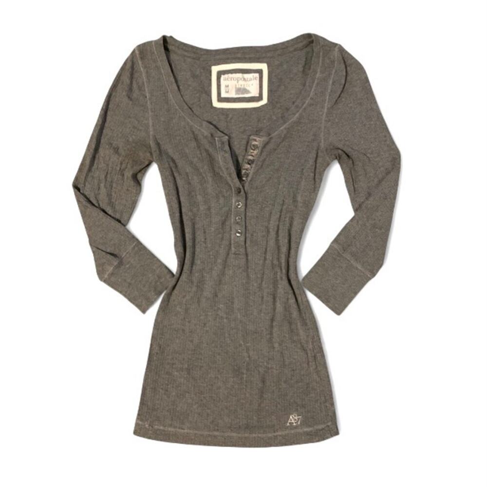 Vintage Aeropostale Y2K Gray Ribbed Henley Top – Fitted Medium